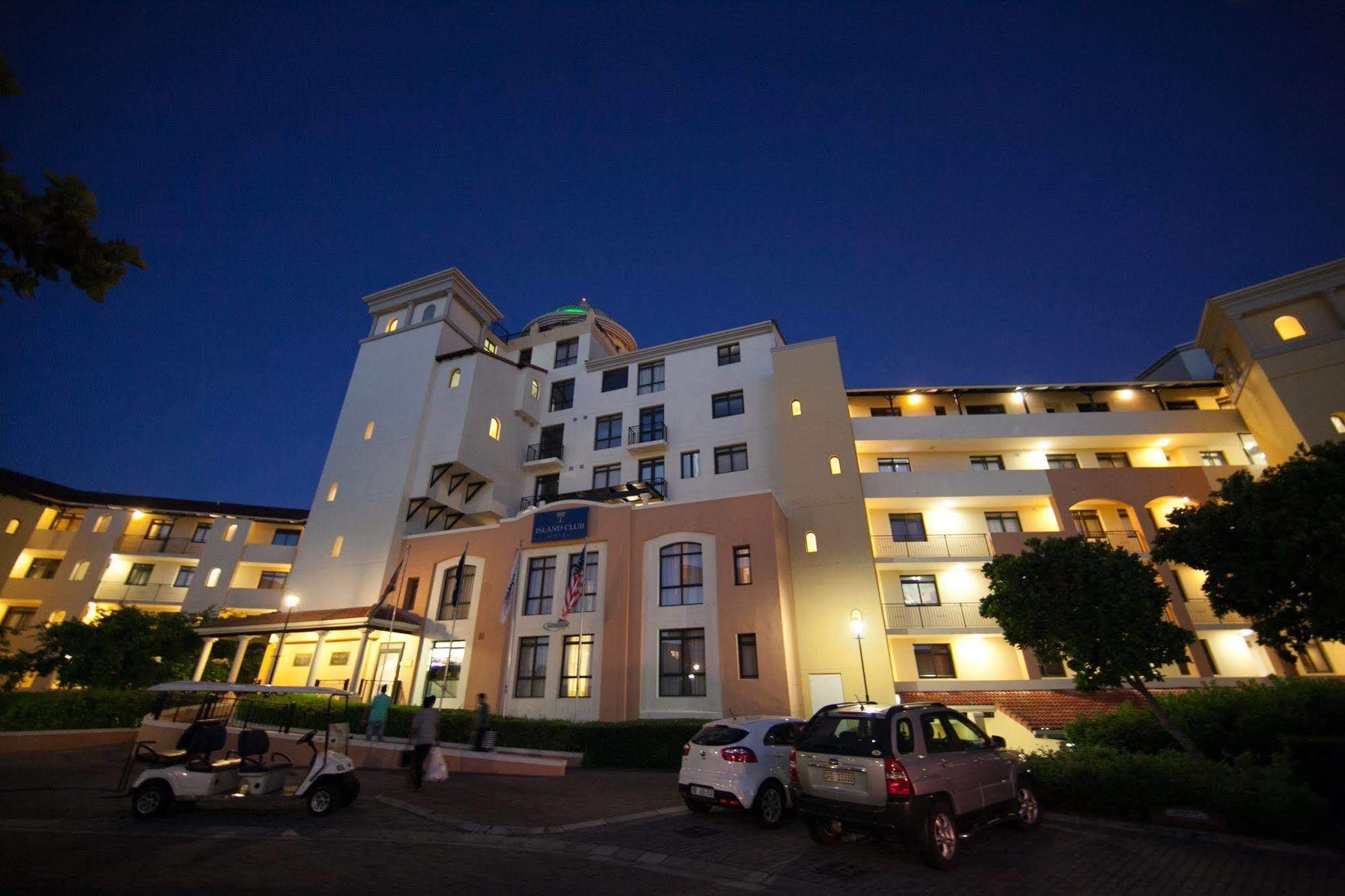 Island Club Hotel & Apartments Cape Town Exterior photo